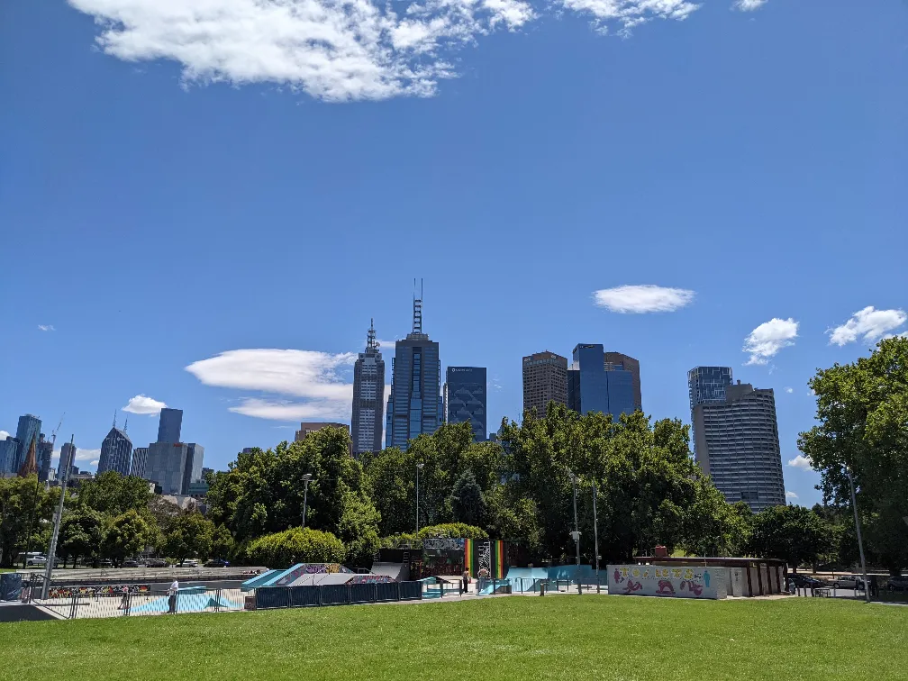 melbourne cityscape with skatepark